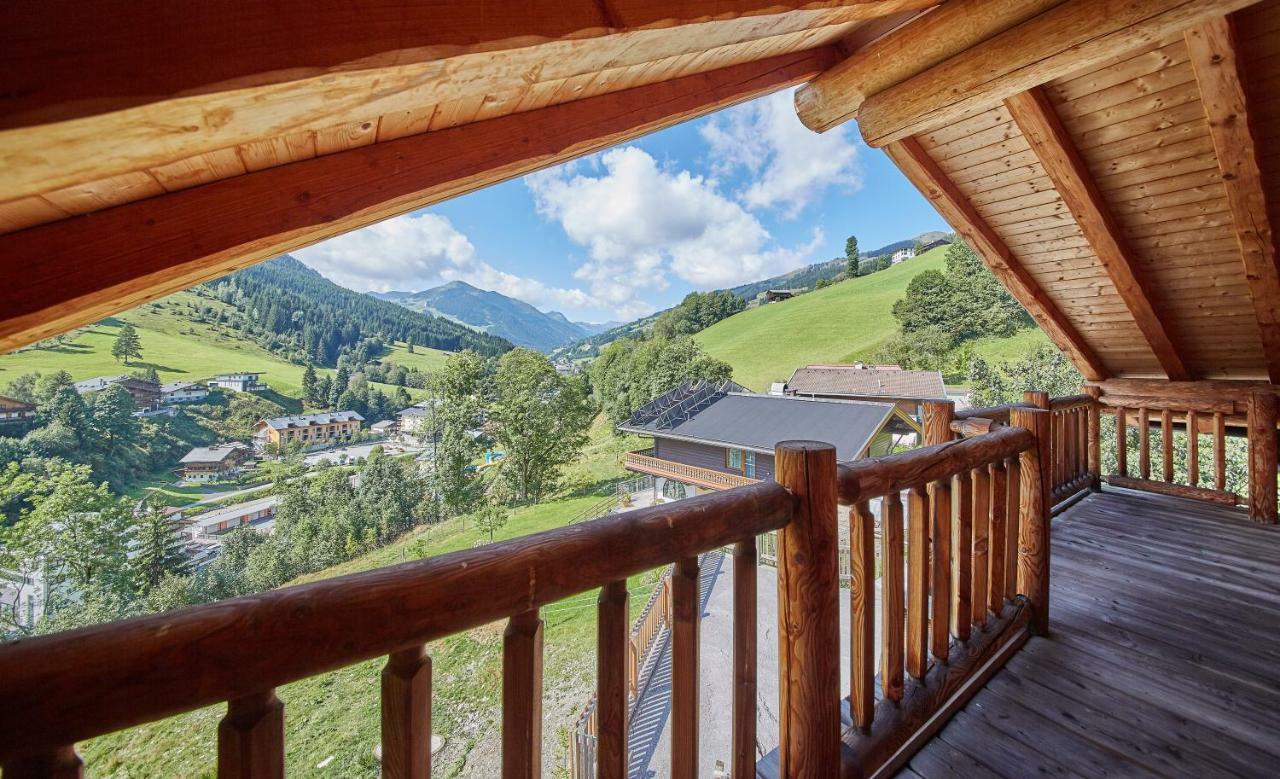 Chalets Blockhaus Saalbach By Holidayflats24 Saalbach-Hinterglemm Exterior foto